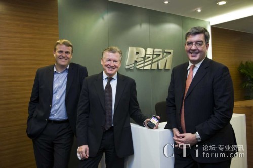 RIM��˾��̫�^(q��)�߼�(j��)������Urpo Karjalainen���� (�D��) �� RIM�Ї�(gu��)�^(q��)�����x��(gu��)����� (�D��) �� ��RIM�Ї�(gu��)�^(q��)�N�۸����ü恆̫�^(q��)���ϠI(y��ng)�N������Alex Lambeek���� (�D��)